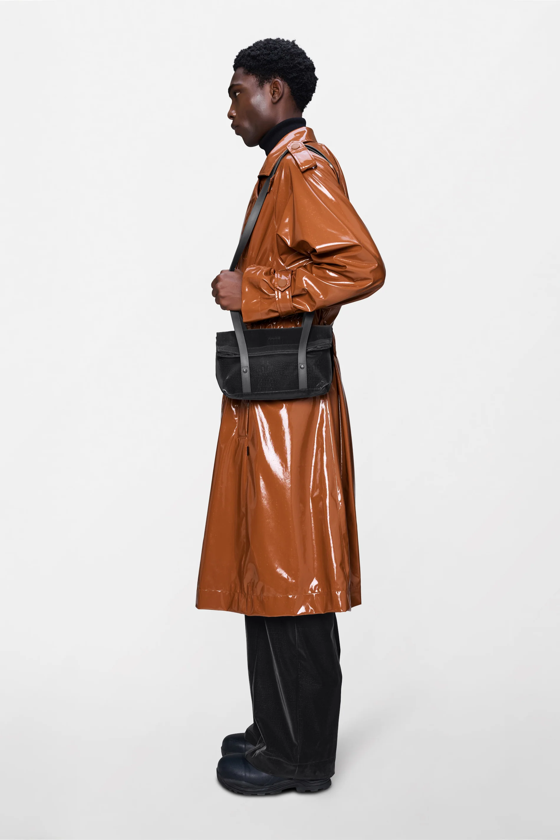 2 Strap Crossbody Bag - Image 7