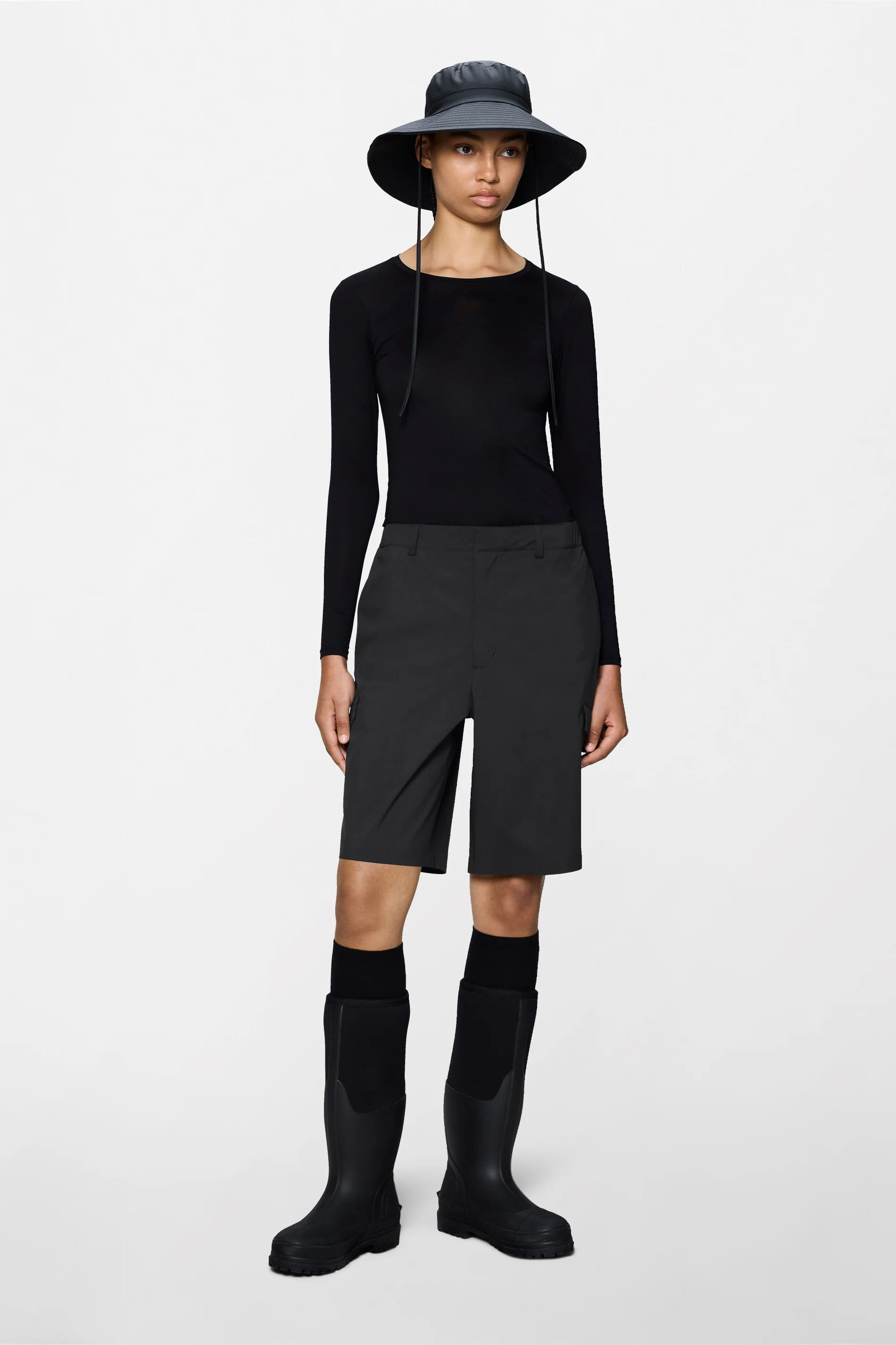 Suva Hardshell Shorts - Image 10